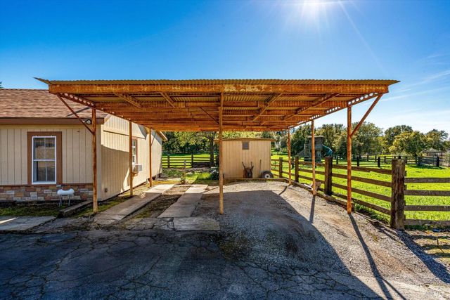 3061 North Ave, Napa, CA 94558