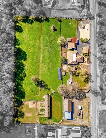 3061 North Ave, Napa, CA 94558