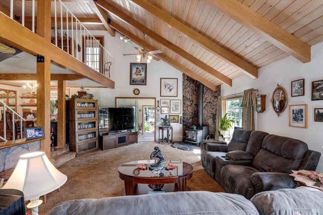 3061 North Ave, Napa, CA 94558