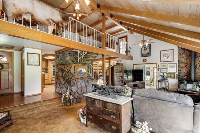 3061 North Ave, Napa, CA 94558