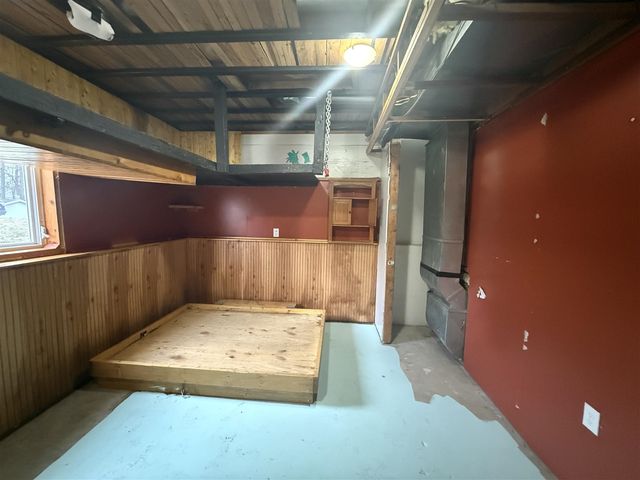 1747 Tennis Court, Pleasant Lake, MI 49272