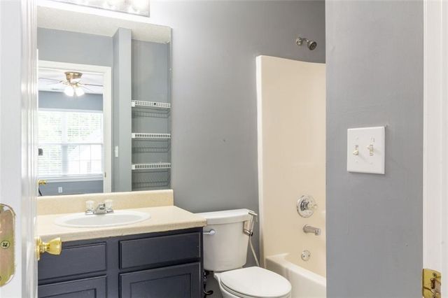6726 Gallant Court SE 169, Mableton, GA 30126