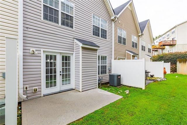 6726 Gallant Court SE 169, Mableton, GA 30126
