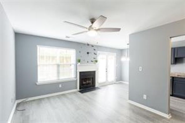 6726 Gallant Court SE 169, Mableton, GA 30126
