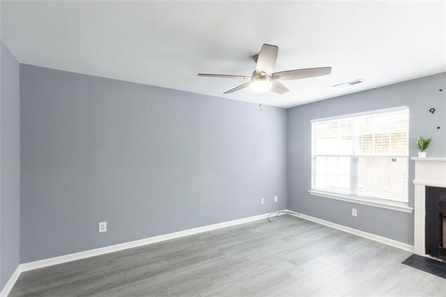 6726 Gallant Court SE 169, Mableton, GA 30126