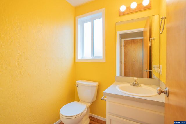 1213 NE Conroy Pl, Corvallis, OR 97330