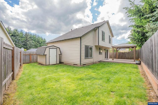 1213 NE Conroy Pl, Corvallis, OR 97330