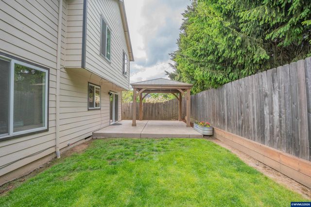 1213 NE Conroy Pl, Corvallis, OR 97330
