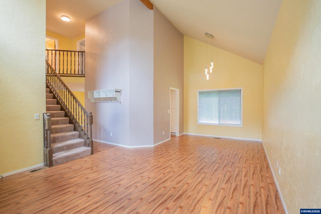 1213 NE Conroy Pl, Corvallis, OR 97330