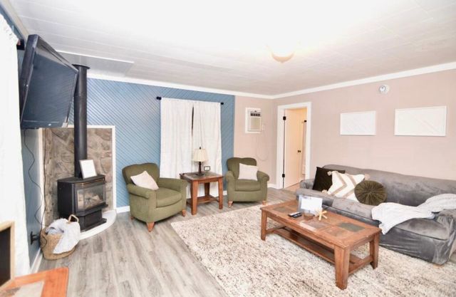 7925 US Highway 169, Garrison, MN 56450