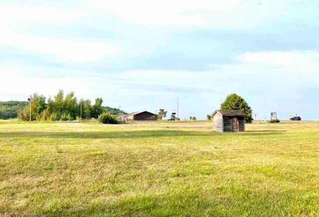 7925 US Highway 169, Garrison, MN 56450