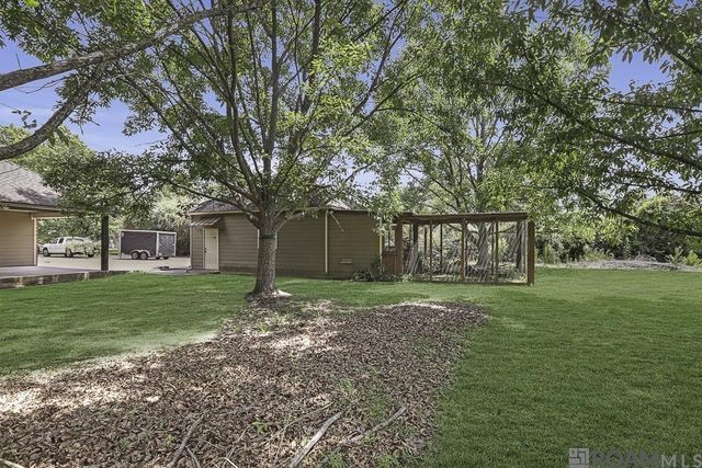 8567 Pin Oak Dr, Zachary, LA 70791