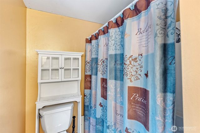 3303 11th ST, Bremerton, WA 98312