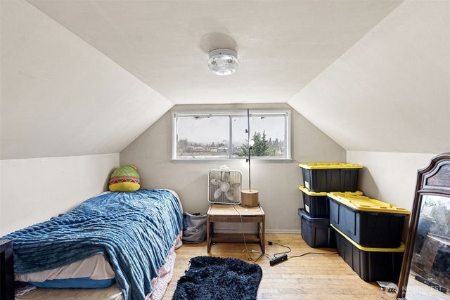 3303 11th ST, Bremerton, WA 98312