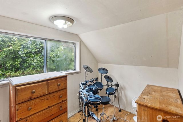 3303 11th ST, Bremerton, WA 98312