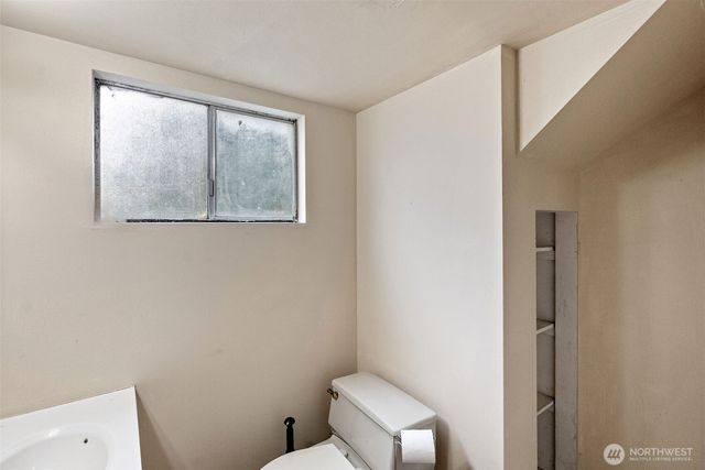 3303 11th ST, Bremerton, WA 98312