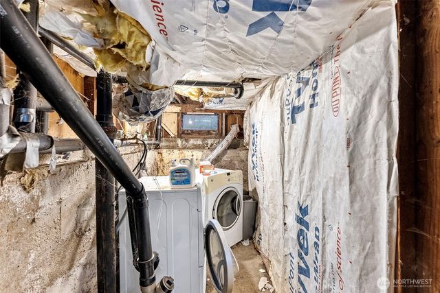 3303 11th ST, Bremerton, WA 98312