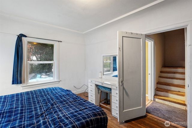 3303 11th ST, Bremerton, WA 98312