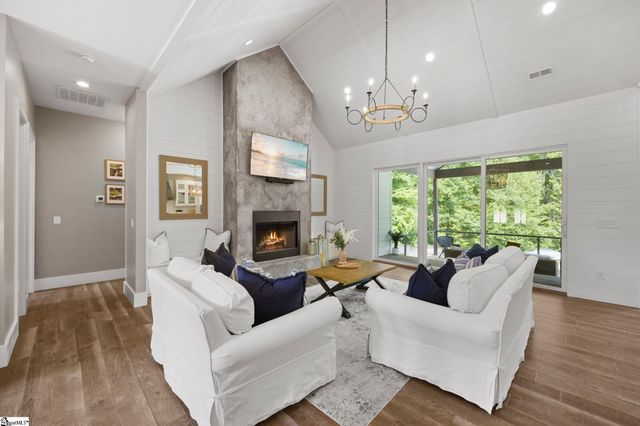 101 Masonbuilt Drive, Taylors, SC 29687