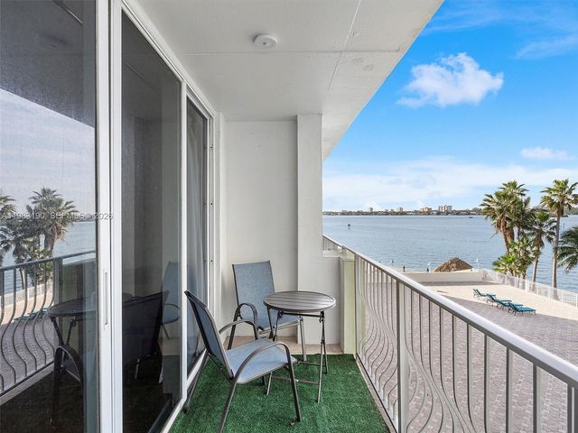 10350 W Bay Harbor Dr 4V, Bay Harbor Islands, FL 33154