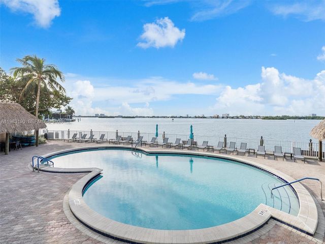 10350 W Bay Harbor Dr 4V, Bay Harbor Islands, FL 33154