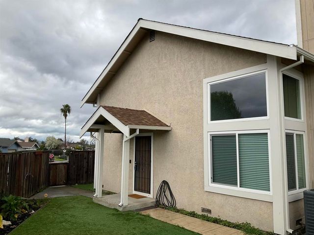 354 354 Hazelnut Lane, Oakley, CA 94561