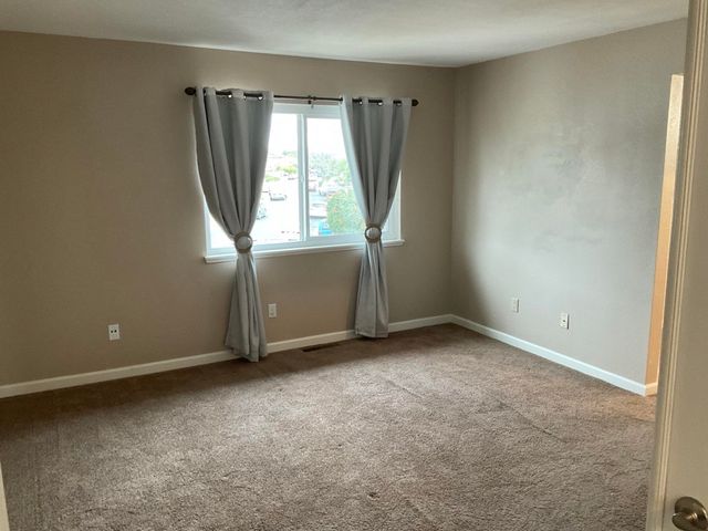 354 354 Hazelnut Lane, Oakley, CA 94561