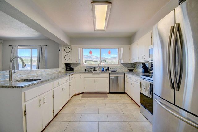1605 Blume Street NE, Albuquerque, NM 87112