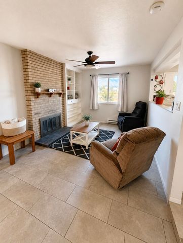 1605 Blume Street NE, Albuquerque, NM 87112