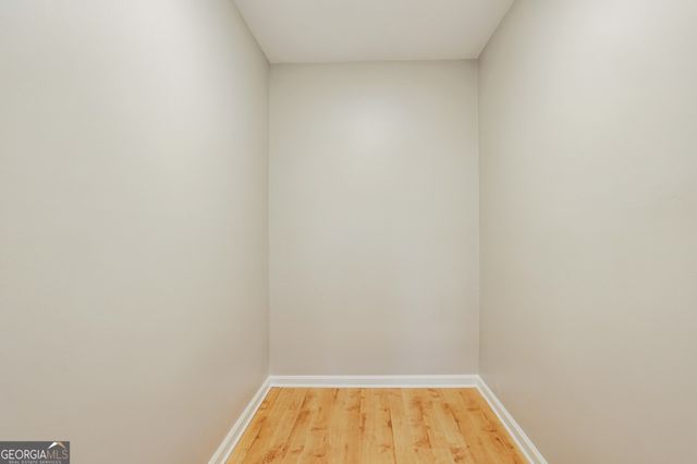 9950 Lake Forest Way, Roswell, GA 30076