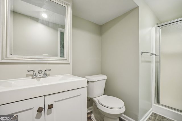 9950 Lake Forest Way, Roswell, GA 30076