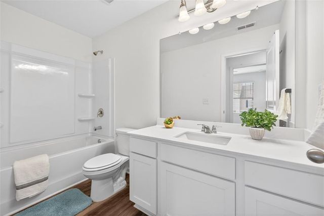 64 Thetford Way, Winder, GA 30680