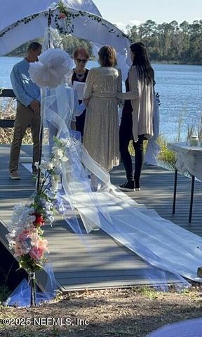 103 BEACON Street, Interlachen, FL 32148