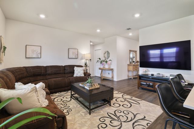 1206 Honeysuckle Drive, Josephine, TX 75189