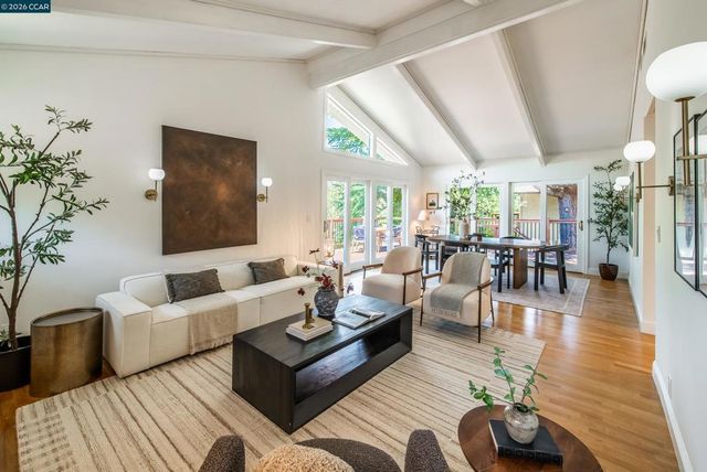 4033 Valente Dr, Lafayette, CA 94549