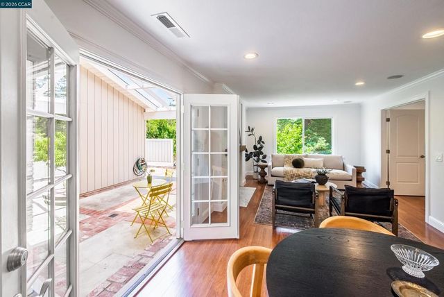 4033 Valente Dr, Lafayette, CA 94549