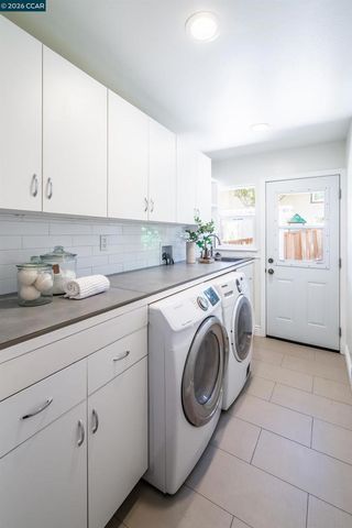 4033 Valente Dr, Lafayette, CA 94549