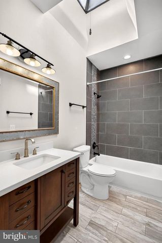 3802 GREENMOUNT AVE, Baltimore, MD 21218