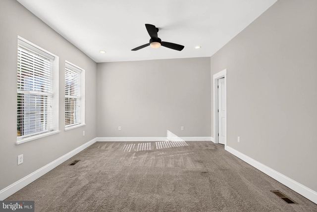 3802 GREENMOUNT AVE, Baltimore, MD 21218