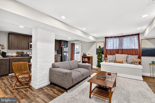 3802 GREENMOUNT AVE, Baltimore, MD 21218