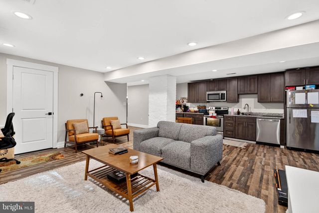 3802 GREENMOUNT AVE, Baltimore, MD 21218