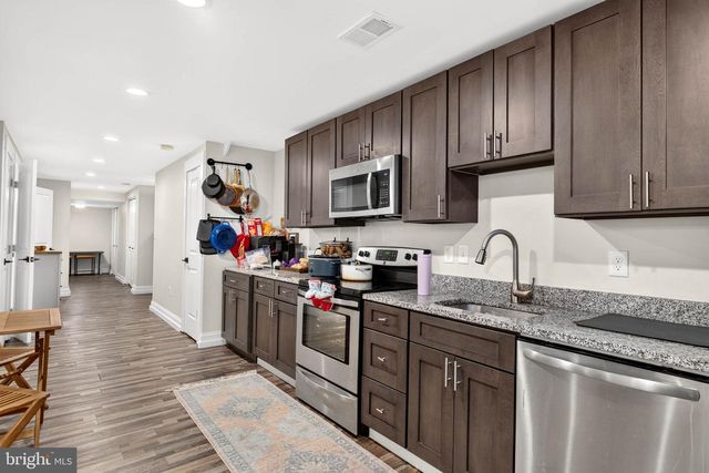 3802 GREENMOUNT AVE, Baltimore, MD 21218