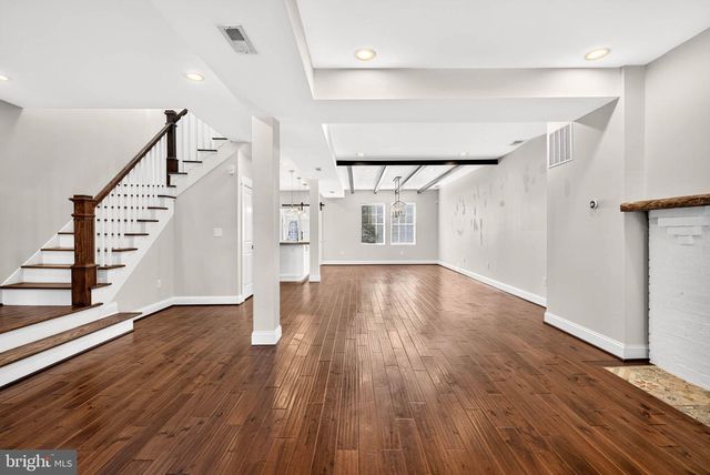 3802 GREENMOUNT AVE, Baltimore, MD 21218