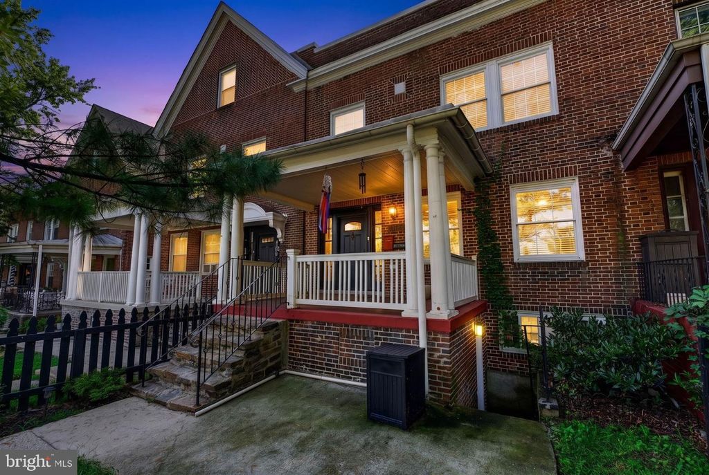 3802 GREENMOUNT AVE, Baltimore, MD 21218