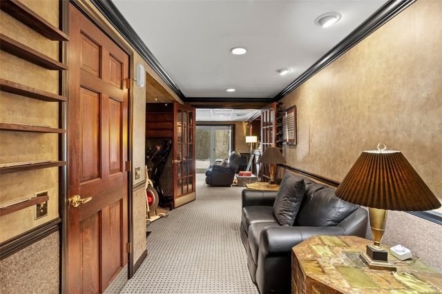 112 Turnessa Drive B, North Providence, RI 02911