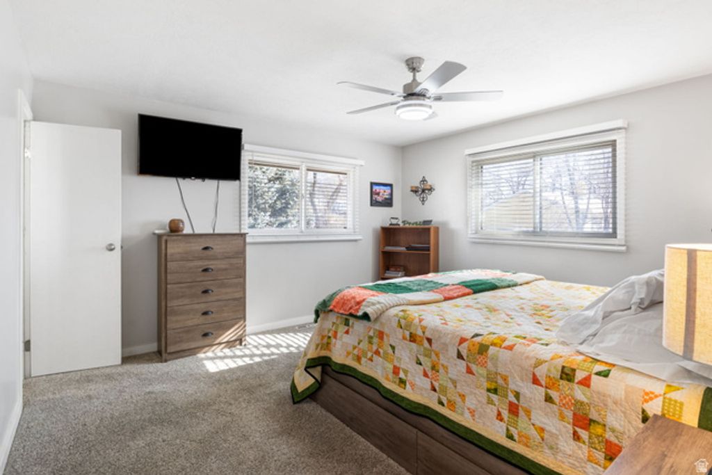 Image 11 of property listing at 166 S OLD COUNTY RD, Stockton, UT 84071