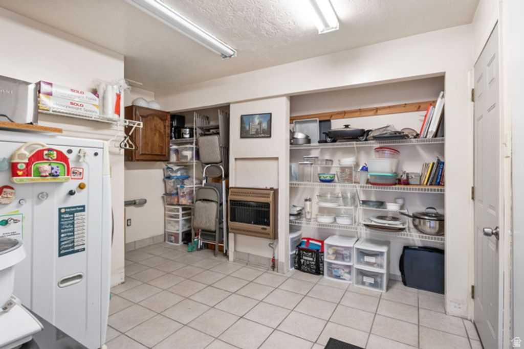 Image 17 of property listing at 166 S OLD COUNTY RD, Stockton, UT 84071