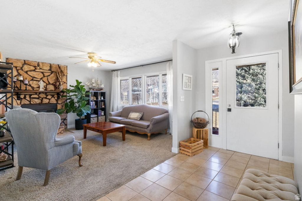 Image 3 of property listing at 166 S OLD COUNTY RD, Stockton, UT 84071