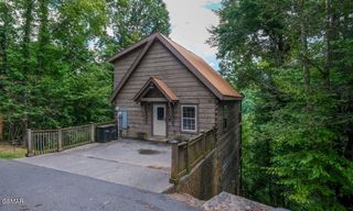 565 Galloway Lane Lane, Gatlinburg, TN 37738
