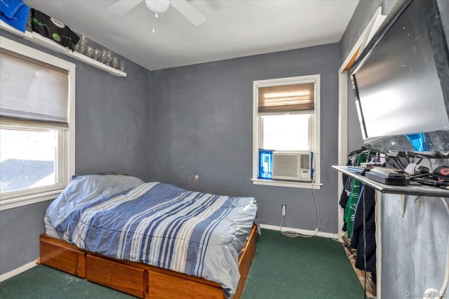 15 Eton Street, Valley Stream, NY 11581